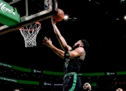 开云体育app-雷霆险胜马刺，利拉德统治全场