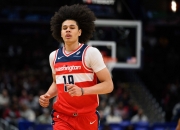 开云体育直播-奇才血洗中国男篮，波尔津吉斯完成帽子戏法的简单介绍