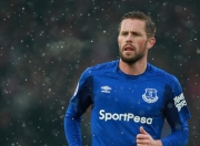 开云体育入口-福克斯闪耀欧冠半决赛之夜，个人能力的极致绽放