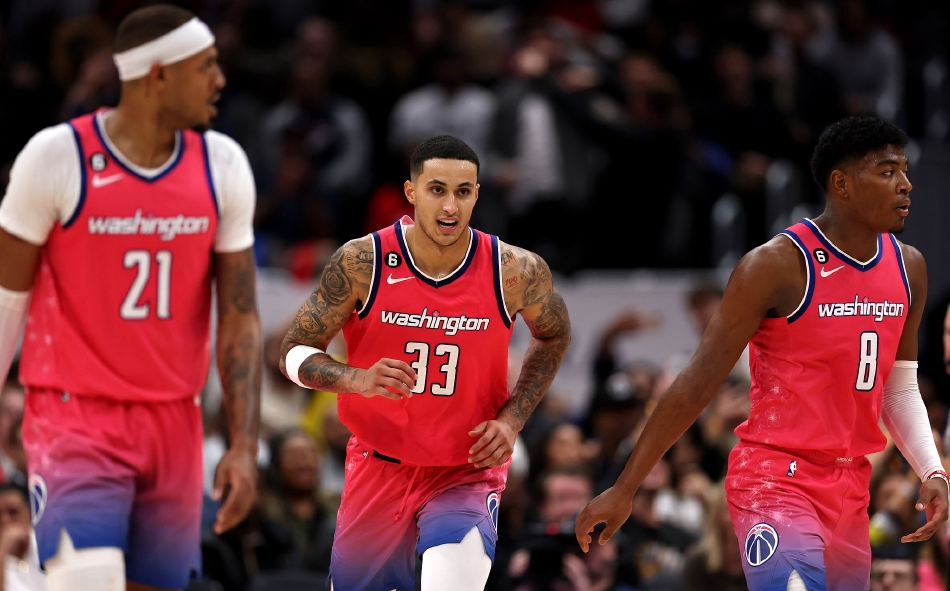 奇才逆转爵士，凯尔·库兹马关键制胜的简单介绍