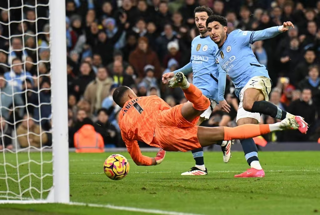 关于塞内加尔力克英格兰，伊布关键制胜的信息