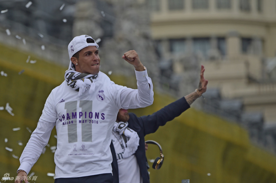 皇马力挽狂澜，客场胜利逆袭