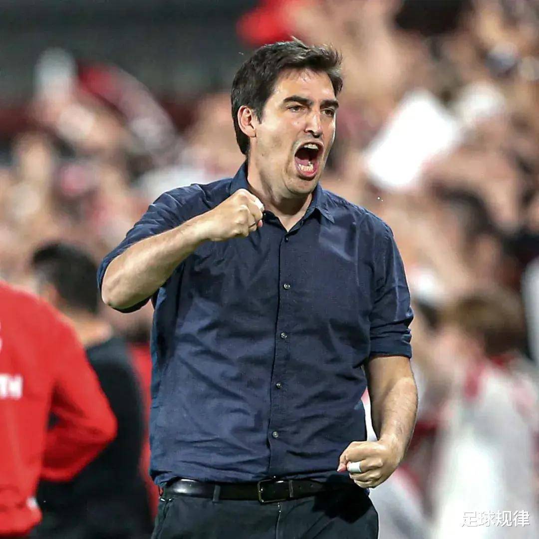 关于伯恩茅斯客场挑战狼队，新年首胜之战的信息