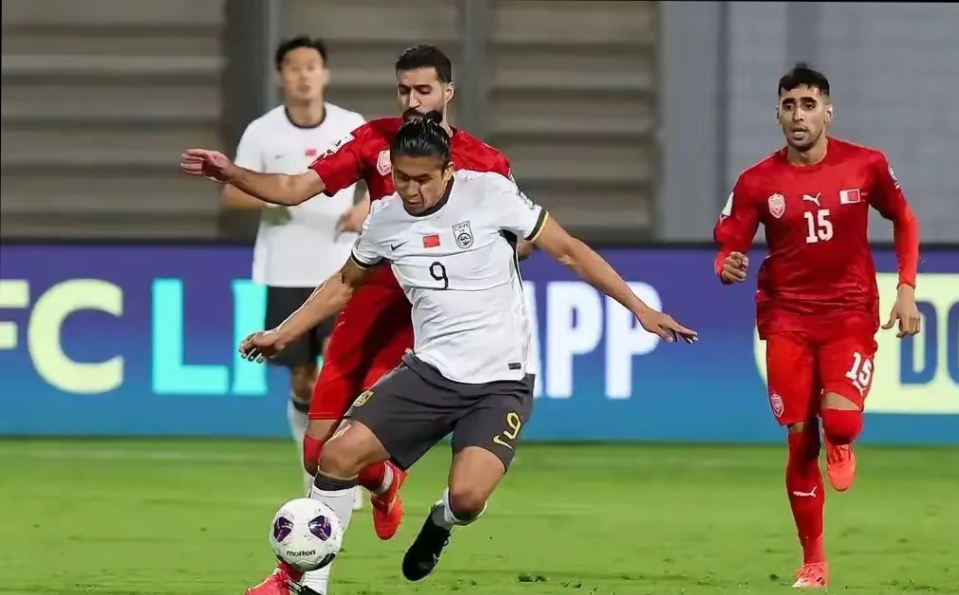 关于球队实力悬殊对决球迷热情不减的信息 关于球队实力悬殊对决球迷热情不减的信息