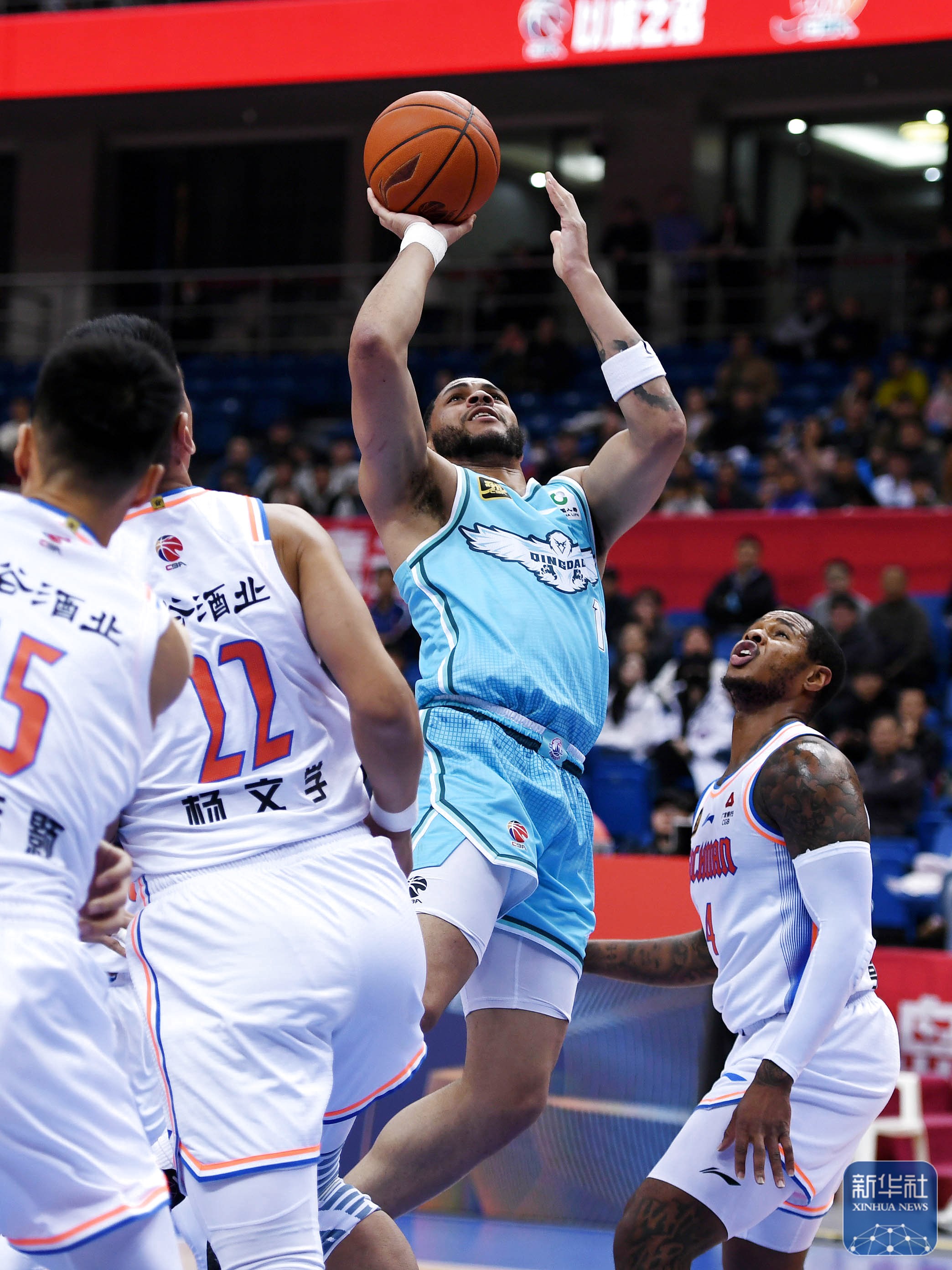 辽宁队主场大胜四川队，士气高涨的简单介绍