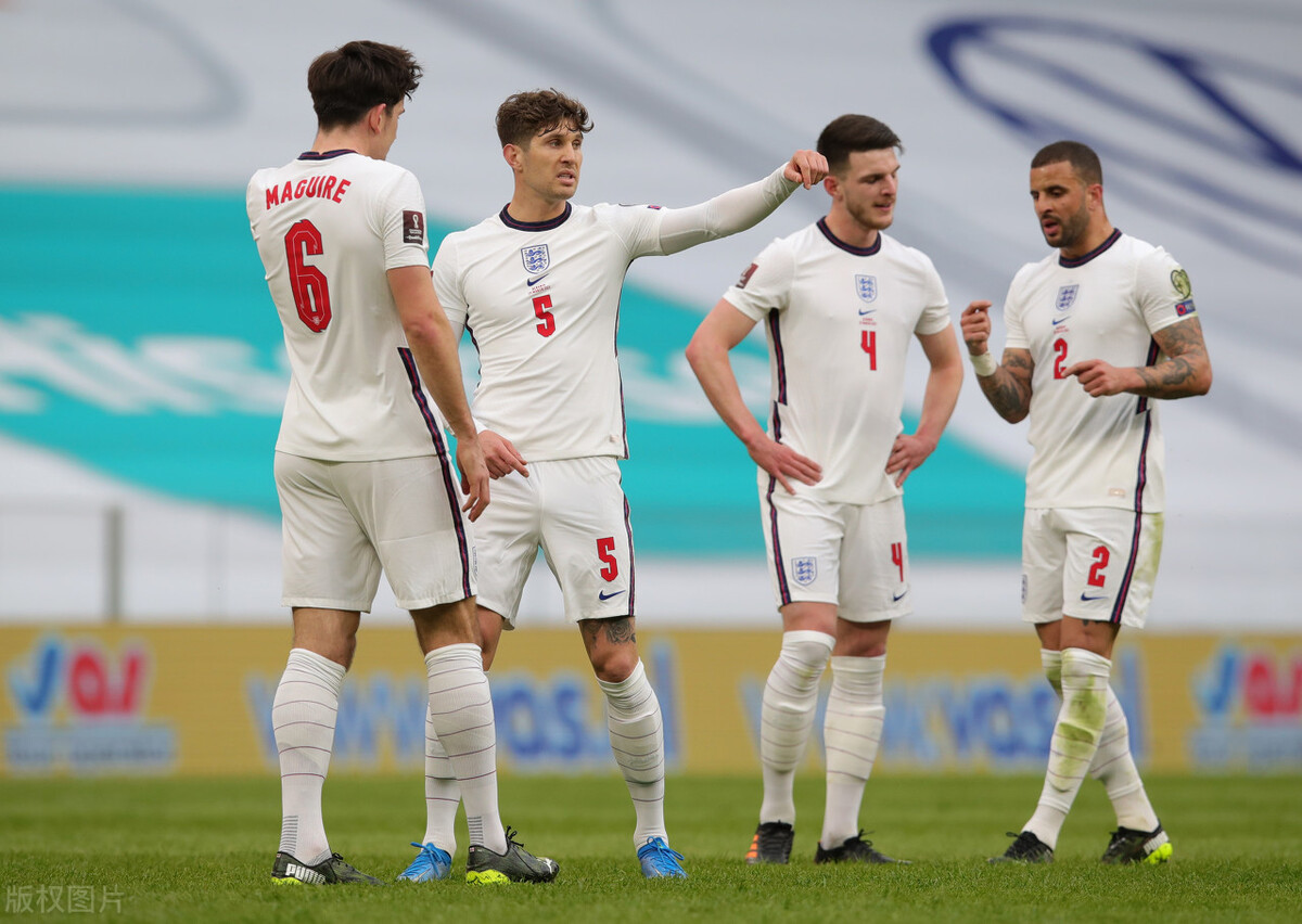 关于罗马大比分胜出,毫无悬念地取胜的信息 关于罗马大比分胜出,毫无悬念地取胜的信息