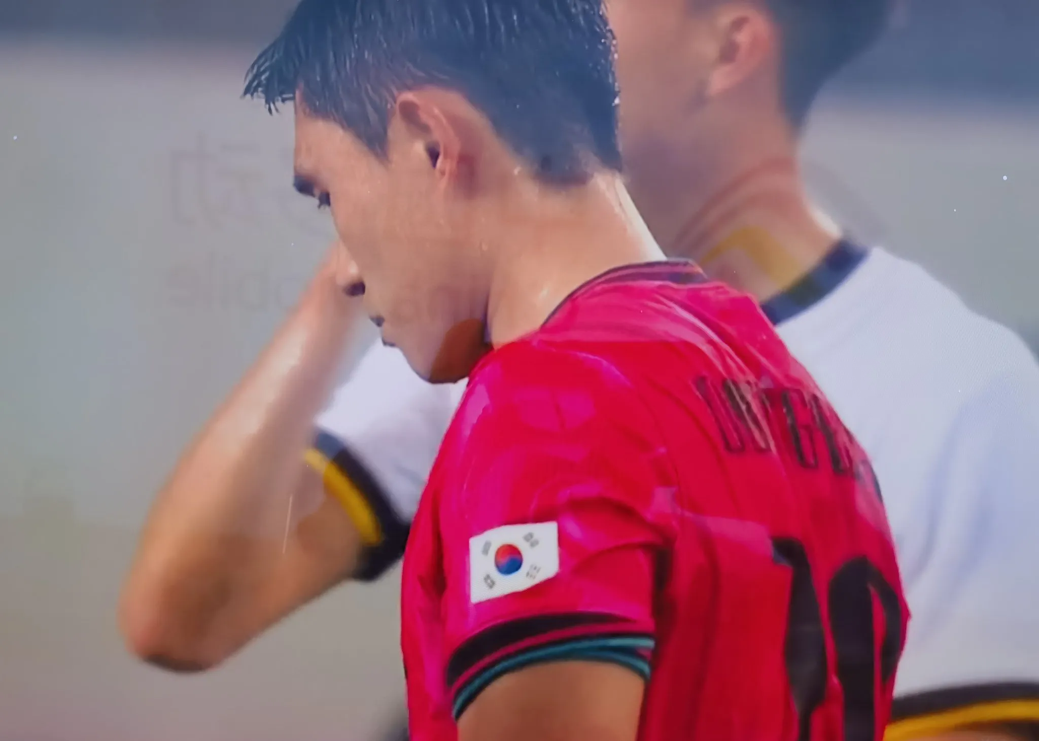 丹麦队逆转韩国队，安赛龙刷新纪录