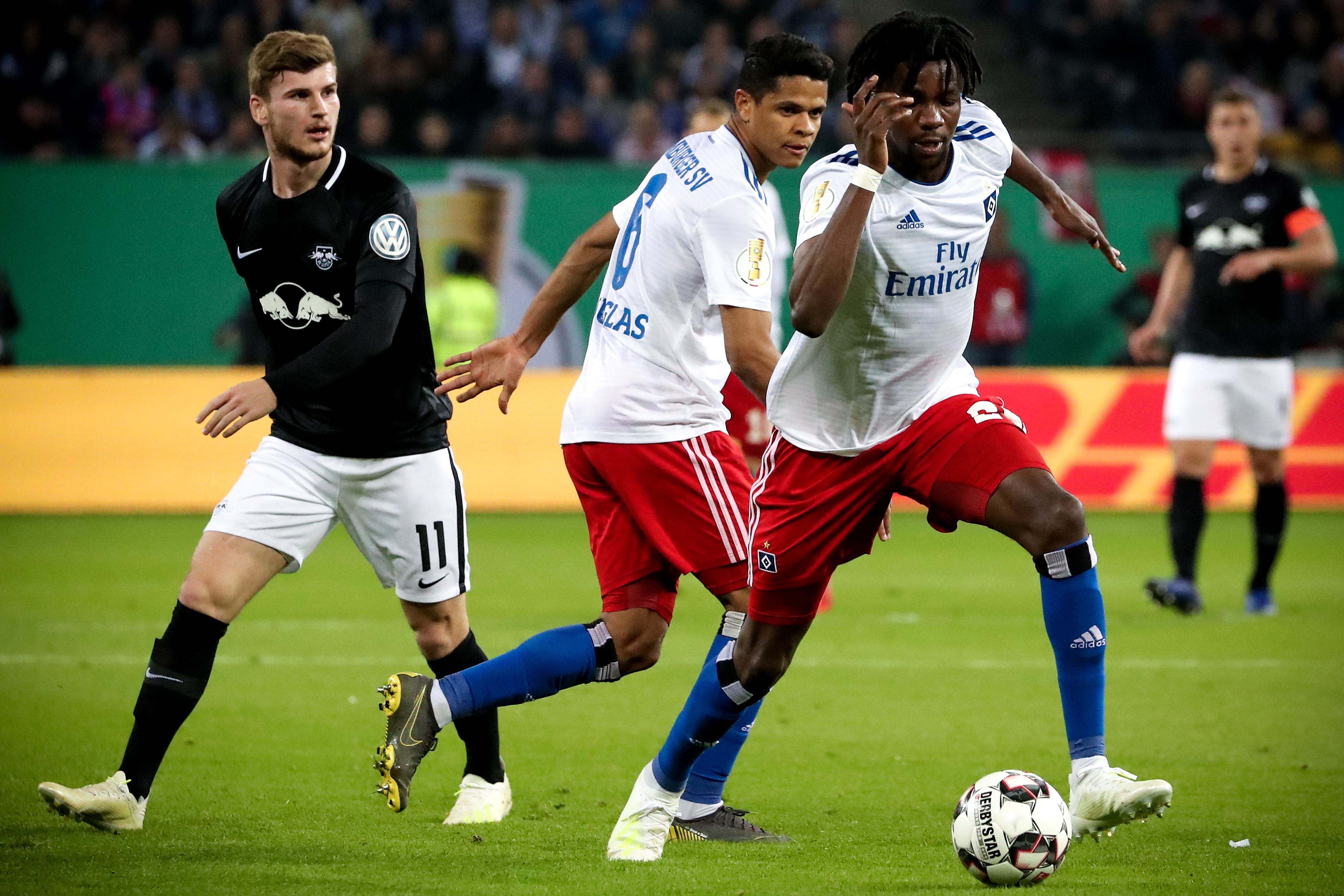 葡萄牙队逆转韩国队，波尔统治全场