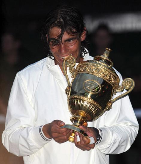 世界网球队鏖战西班牙网球队,克耶高斯完成帽子戏法的简单介绍 世界网球队鏖战西班牙网球队,克耶高斯完成帽子戏法的简单介绍