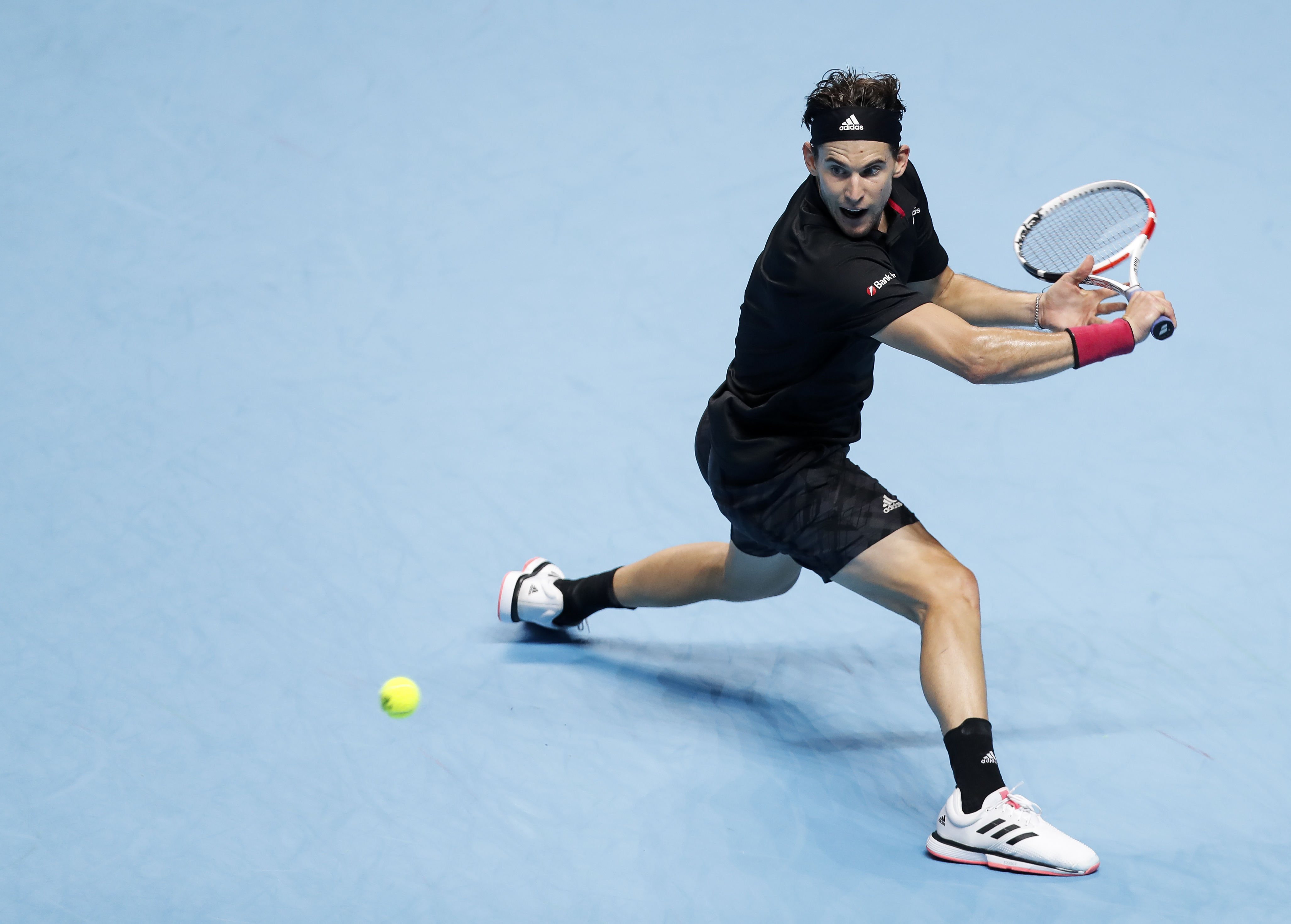 包含ATP总决赛横扫拉沃尔杯，蒂姆惊艳四座的词条