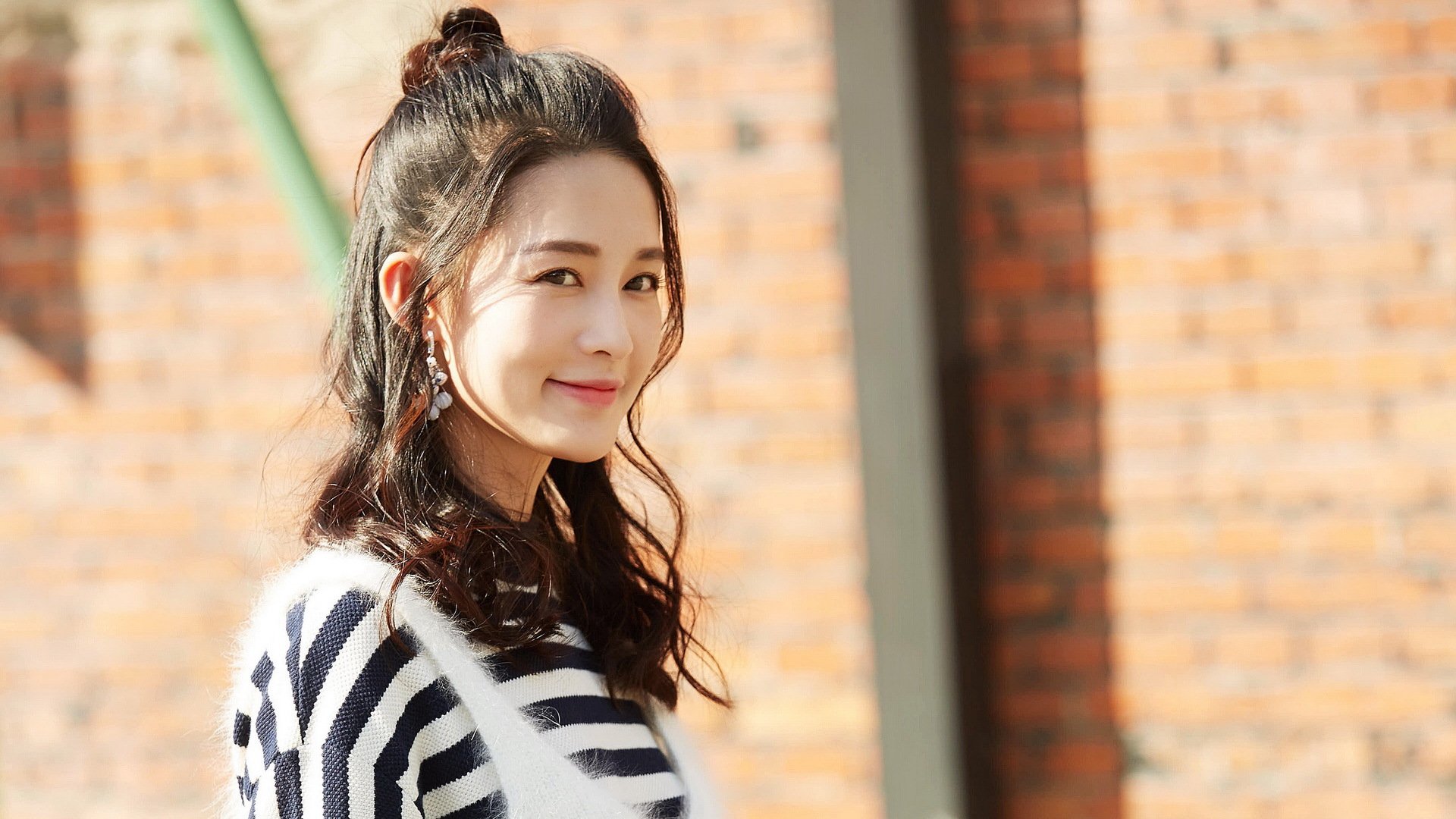 年度焦点之战之夜,切特连续得分拉开差距,奠定胜局