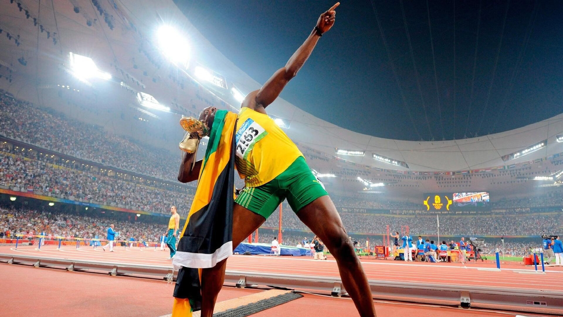 从高原到海湾，凯塞多用实力镌刻传奇，厄瓜多尔鏖战卡塔尔书写新章